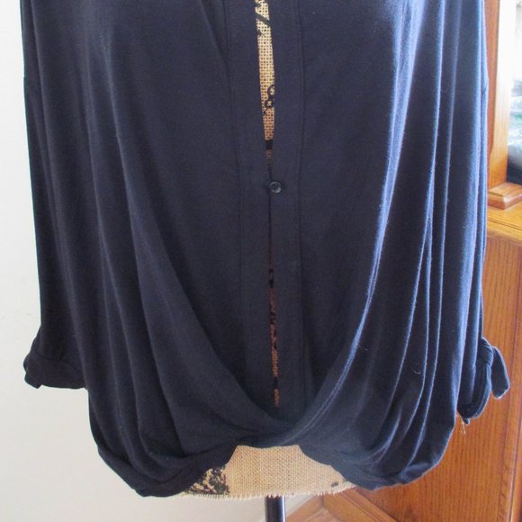 Free People "Keepin On" Tee, Black, Twist Front, Tie Sleeves Flowy Top Size M - Picture 2 of 11